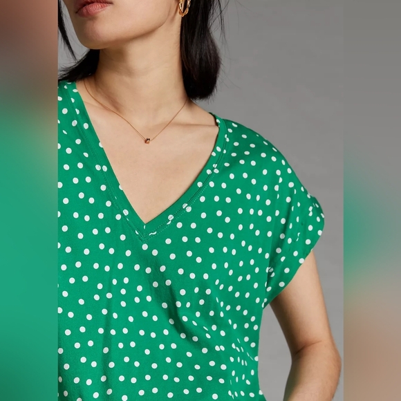 Anthropologie Tops - Anthropologie Bailey V-Neck Muscle Tee Size Small